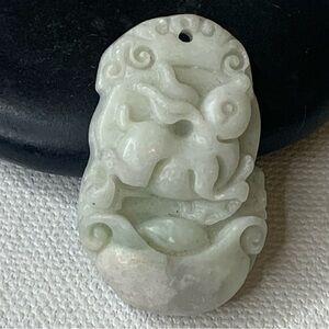Chinese Zodiac Jade Rabbit Pendant Carved Stone Animal Oval Amulet Talisman 1.4"